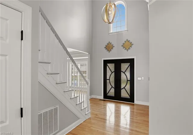Photo 3 of Single family home for sale at 5012 Weatherstone Dr, Greensboro, NC 27406 | MLS# 1231230 | Listing updated on 2026-09-15