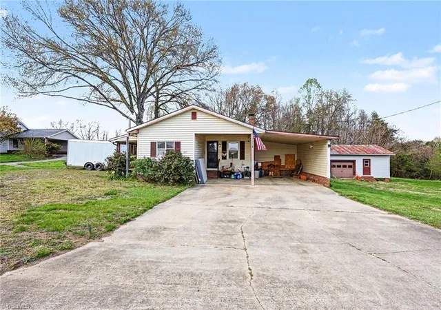 Homes for sale in Sandy Ridge, NC | 1817 Amostown Rd, Sandy Ridge, NC 27046 | MLS# 1214296