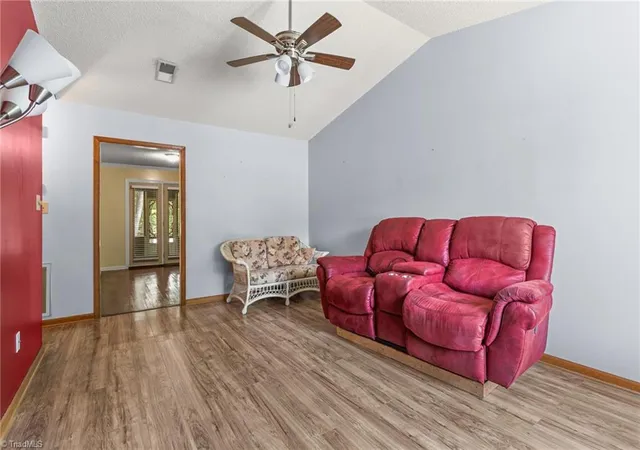 5th image of 3043 Windchase Ct, High Point, NC 27265 | MLS# 1225793