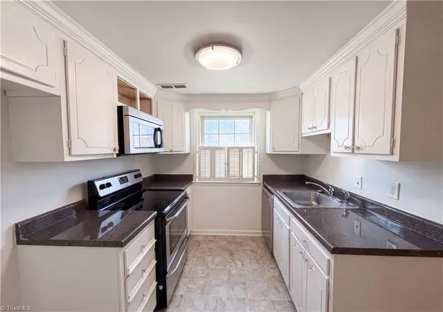 Photo 1 of Single family home for sale at 2902 Saint Marks Rd #E, Winston Salem, NC 27103 | MLS# 1228723 | Listing updated on 2026-10-21