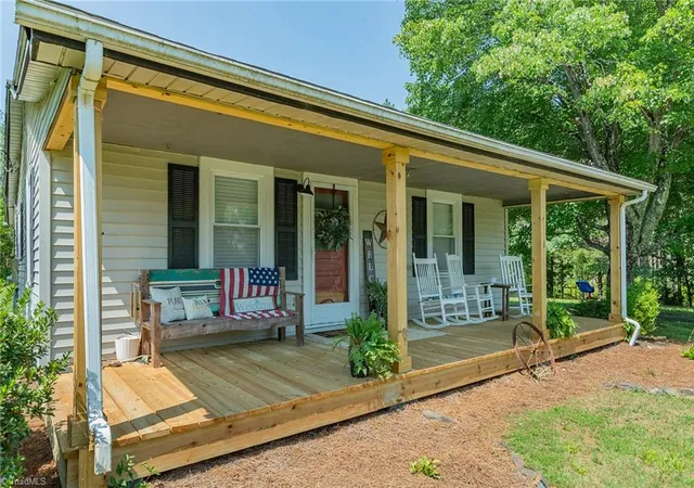 2nd image of 332 Dibrell Rd, Pelham, NC 27311 | MLS# 1227898