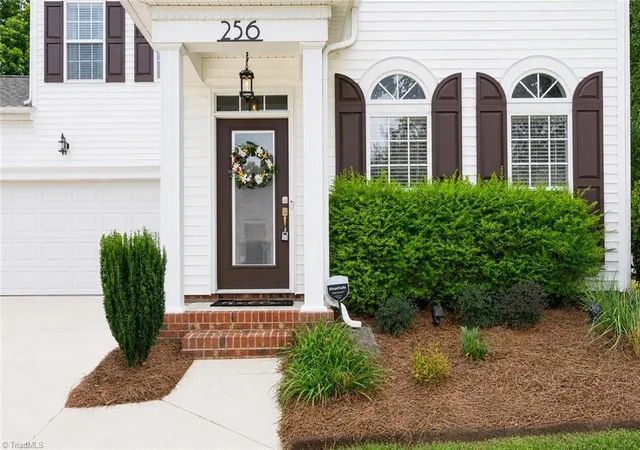 Photo 1 of Single family home for sale at 256 Brooks Landing Dr, Winston Salem, NC 27106 | MLS# 1230562 | Listing updated on 2026-10-28