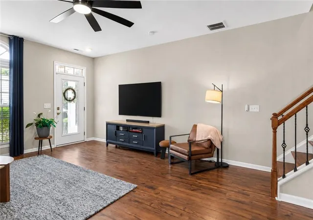 Photo 4 of Single family home for sale at 256 Brooks Landing Dr, Winston Salem, NC 27106 | MLS# 1230562 | Listing updated on 2026-10-28