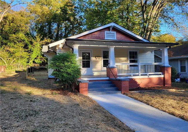 Photo 1 of Single family home for sale at 1007 Bellevue St, Greensboro, NC 27406 | MLS# 1199427 | Listing updated on 2026-09-03
