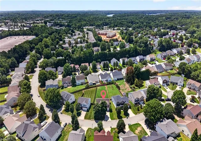 2nd image of 4045 Fountain Grove Dr, High Point, NC 27265 | MLS# 1229629