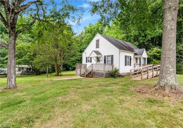 2nd image of 141 Vanzant Rd, Mocksville, NC 27028 | MLS# 1223027