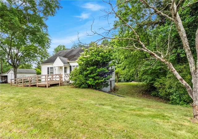 3rd image of 141 Vanzant Rd, Mocksville, NC 27028 | MLS# 1223027