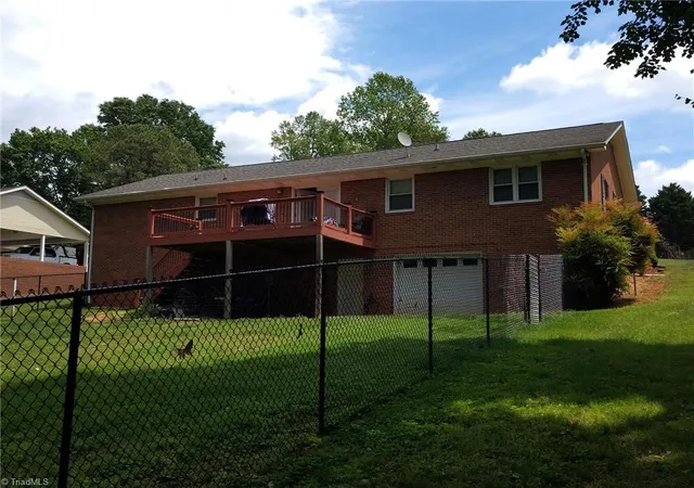 2nd image of 159 Cedar Knoll Dr, Mount Airy, NC 27030 | MLS# 1219238