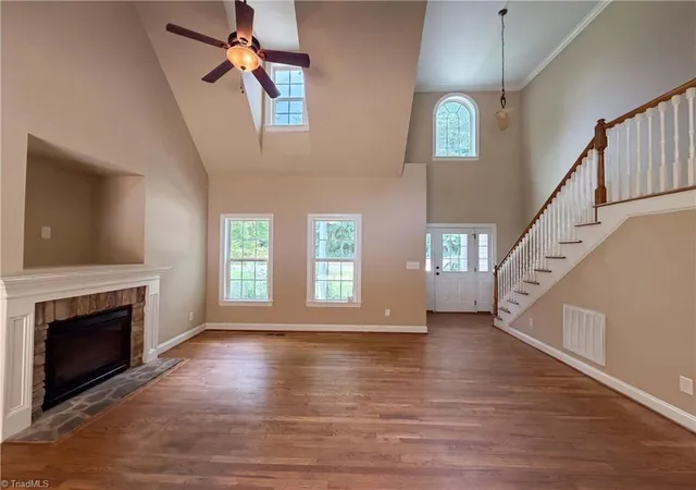 3rd image of 5474 Alamo Dr, Winston Salem, NC 27104 | MLS# 1231130