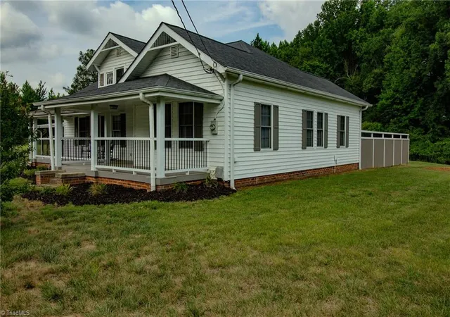 4th image of 408 Gray Ln, Colfax, NC 27235 | MLS# 1226605