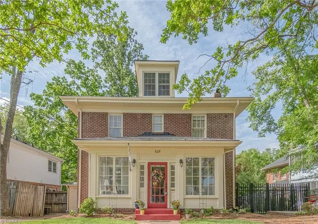 27th image of 625 Fairmont St, Greensboro, NC 27401 | MLS# 1223726