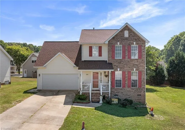 Photo 1 of Single family home for sale at 1315 Camden Pl Ct, Winston Salem, NC 27103 | MLS# 1229194 | Listing updated on 2026-09-22
