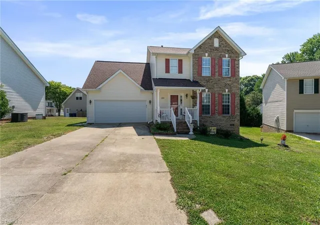 Photo 1 of Single family home for sale at 1315 Camden Pl Ct, Winston Salem, NC 27103 | MLS# 1229194 | Listing updated on 2026-09-22