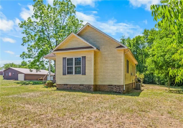 3rd image of 521 Pudding Ridge Rd, Mocksville, NC 27028 | MLS# 1221942