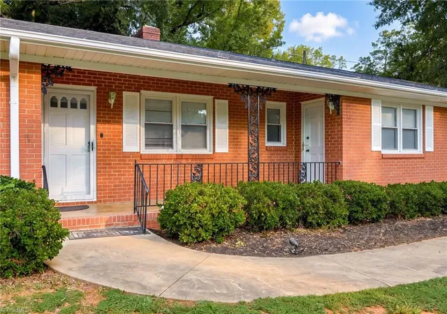2nd image of 112 Delta St, Lexington, NC 27295 | MLS# 1230473