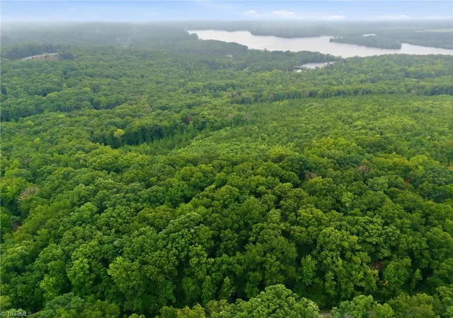 5th image of 171 Seminole Trl, New London, NC 28127 | MLS# 1228867