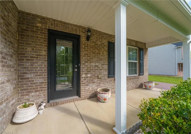 Photo 2 of Single family home for sale at 4892 Montevista Dr, Greensboro, NC 27407 | MLS# 1233372 | Listing updated on 2026-09-10
