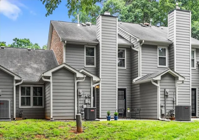 30th image of 121 Dolley Madison Rd #UnitC, Greensboro, NC 27410 | MLS# 1230159