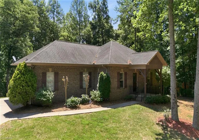 1st image of 250 Prospectors Wy, Lexington, NC 27292 | MLS# 1220526
