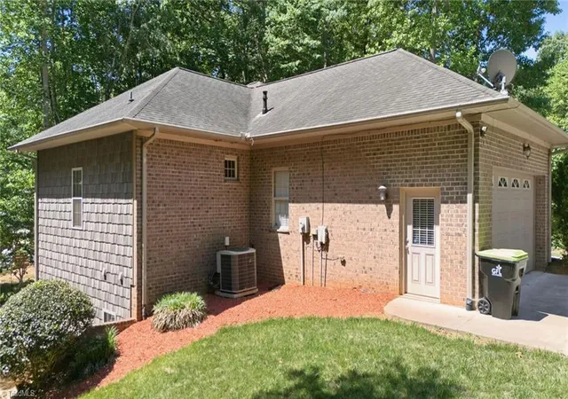 Photo 3 of Single family home for sale at 250 Prospectors Way, Lexington, NC 27292 | MLS# 1220526 | Listing updated on 2026-07-08