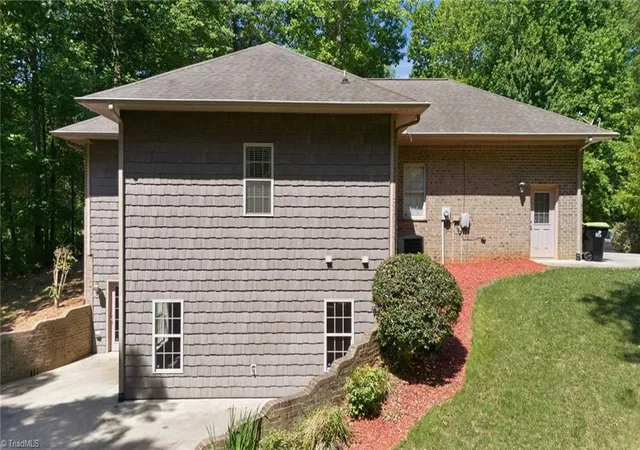 Photo 5 of Single family home for sale at 250 Prospectors Way, Lexington, NC 27292 | MLS# 1220526 | Listing updated on 2026-07-08