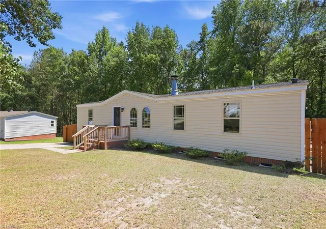 3rd image of 54 Brent Wood, Sanford, NC 27332 | MLS# 1222755