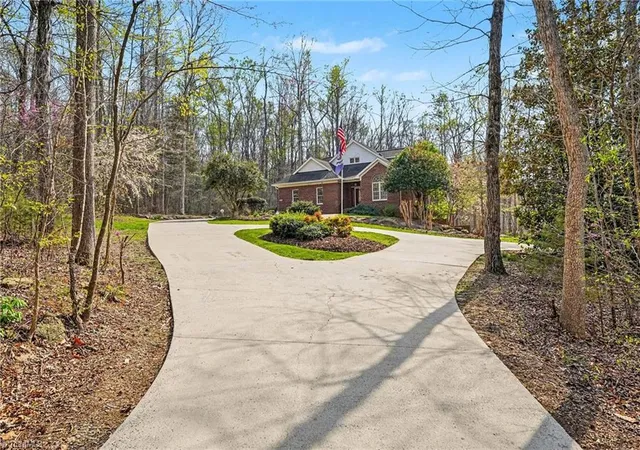 Homes for sale in Denton, NC | 6687 Canaan Church Rd, Denton, NC 27239 | MLS# 1215265