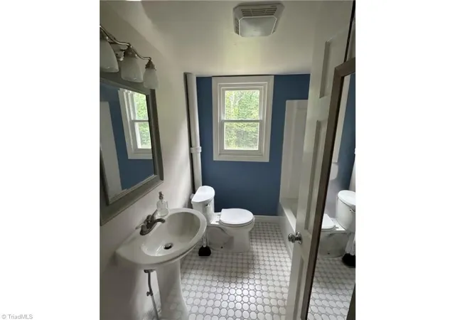Photo 3 of Single family home for sale at 2422 Lucille St, Winston Salem, NC 27127 | MLS# 1224571 | Listing updated on 2026-09-22