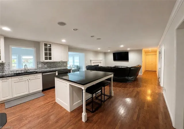 4th image of 2115 Ledford Rd, Greensboro, NC 27406 | MLS# 1226415