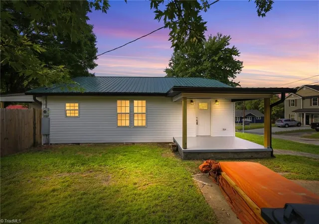 2nd image of 503 Reid St, Thomasville, NC 27360 | MLS# 1228365