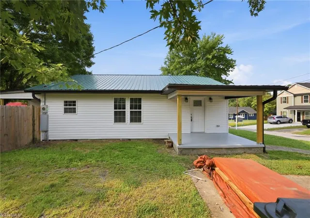 5th image of 503 Reid St, Thomasville, NC 27360 | MLS# 1228365