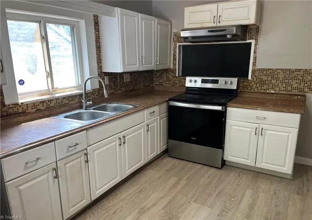 4th image of 911 17Th St, Winston Salem, NC 27105 | MLS# 1224564