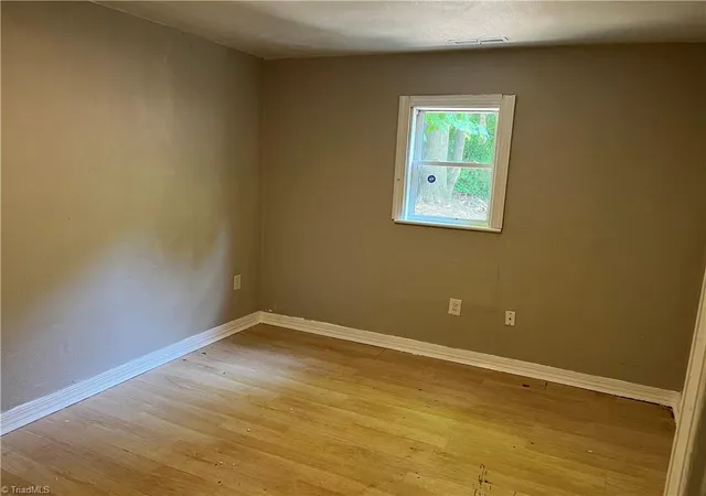 5th image of 911 17Th St, Winston Salem, NC 27105 | MLS# 1224564