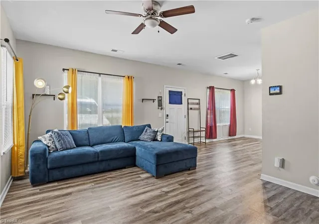 2nd image of 1808 Franklin Ave, High Point, NC 27260 | MLS# 1220004
