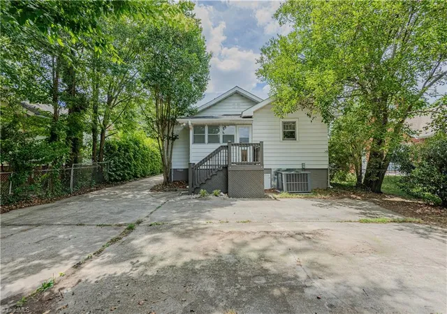 Homes for sale in Burlington, NC | 506 Atwater St, Burlington, NC 27215 | MLS# 1225765