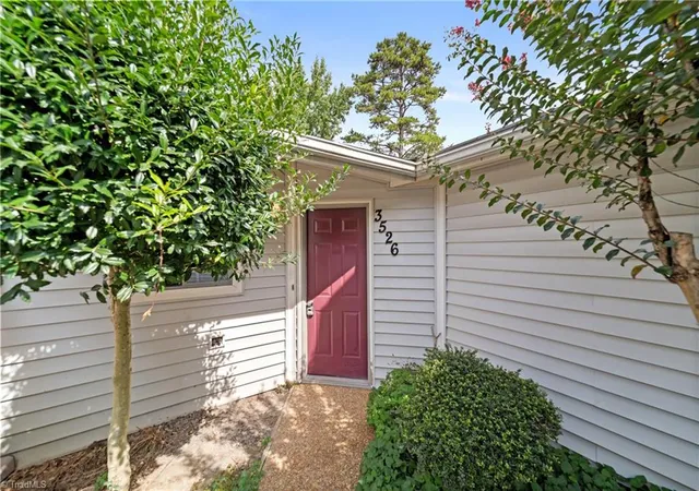 2nd image of 3526 Heathrow Dr, Winston Salem, NC 27127 | MLS# 1231257