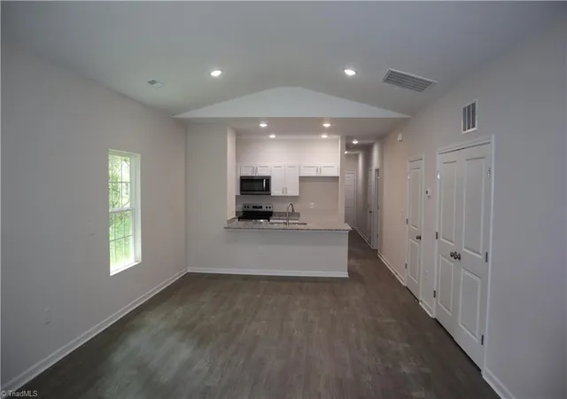 Photo 3 of Single family home for sale at 2912 Bainbridge Dr, Winston Salem, NC 27105 | MLS# 1223791 | Listing updated on 2026-08-18
