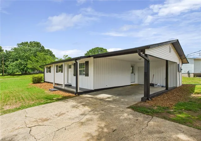 Homes for sale in Taylorsville, NC | 120 Hepler Rd, Taylorsville, NC 28681 | MLS# 1180585