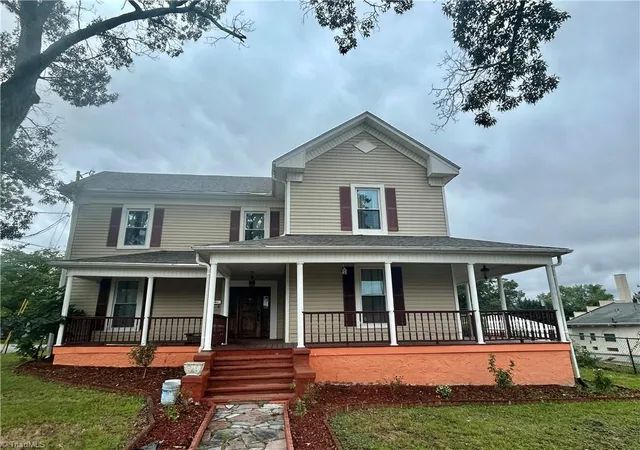 1st image of 926 S Main St, Mount Airy, NC 27030 | MLS# 1229035