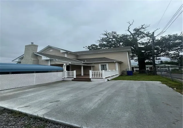 3rd image of 926 S Main St, Mount Airy, NC 27030 | MLS# 1229035