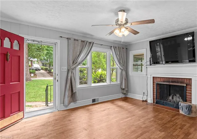 Photo 3 of Sale Pending at 1210 Martin St, Winston Salem, NC 27103 | MLS# 1225895 | Listing updated on 2026-10-11