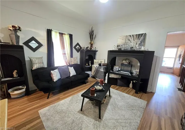 Photo 3 of Single family home for sale at 819 W Sprague St, Winston Salem, NC 27127 | MLS# 1230116 | Listing updated on 2026-09-28