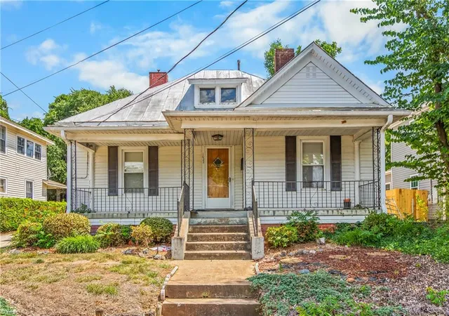 1st image of 1022 Franklin St, Winston Salem, NC 27101 | MLS# 1224373