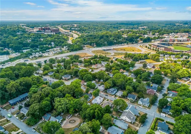 24th image of 1022 Franklin St, Winston Salem, NC 27101 | MLS# 1224373