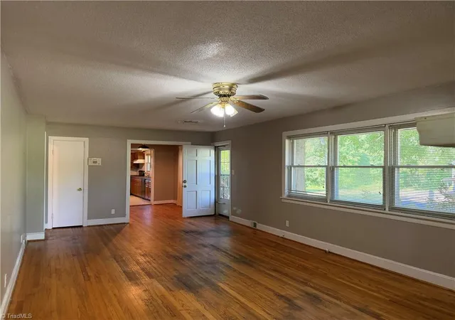 5th image of 2975 Bellaire Cir, Walkertown, NC 27051 | MLS# 1219858