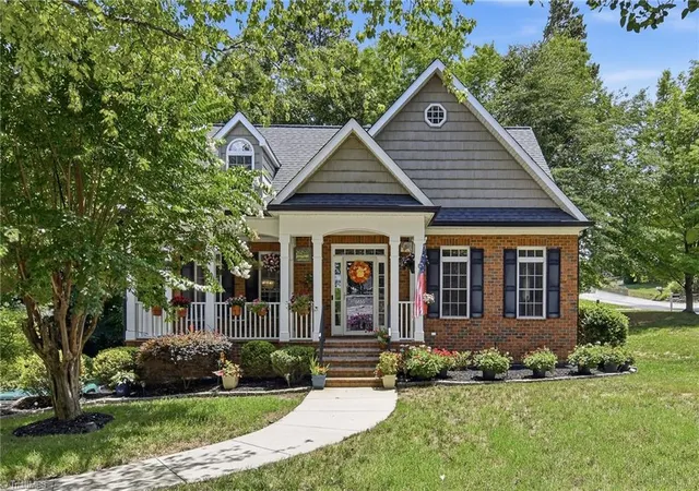 Photo 1 of Sale Pending at 6655 Lake Dale Way, Clemmons, NC 27012 | MLS# 1226863 | Listing updated on 2026-09-16