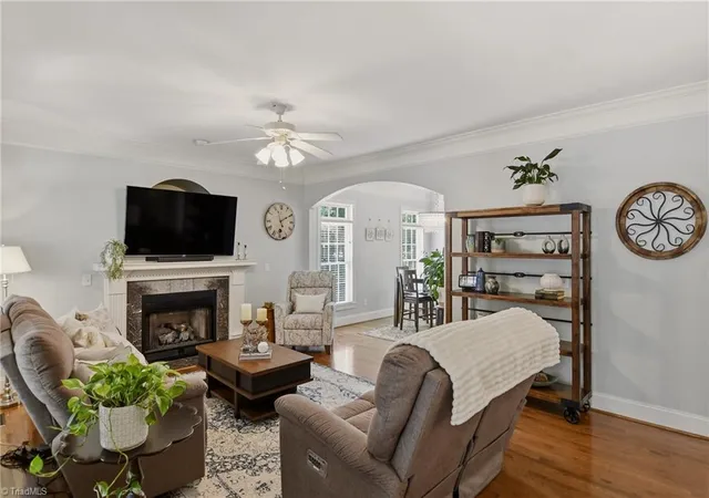 Photo 3 of Sale Pending at 6655 Lake Dale Way, Clemmons, NC 27012 | MLS# 1226863 | Listing updated on 2026-09-16