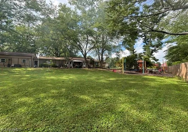 Photo 3 of Single family home for sale at 1192 N Main St, Kernersville, NC 27284 | MLS# 1230576 | Listing updated on 2026-09-16