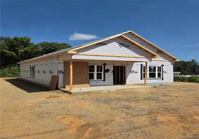 1st image of 1396 Piedmont Dr, Lexington, NC 27295 | MLS# 1232939