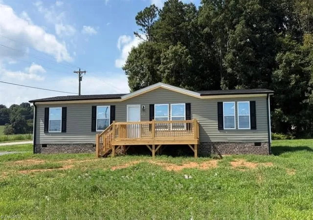 Photo 1 of Manufactured home for sale at 105 Luffman Rd, Ronda, NC 28670 | MLS# 1233095 | Listing updated on 2026-08-21
